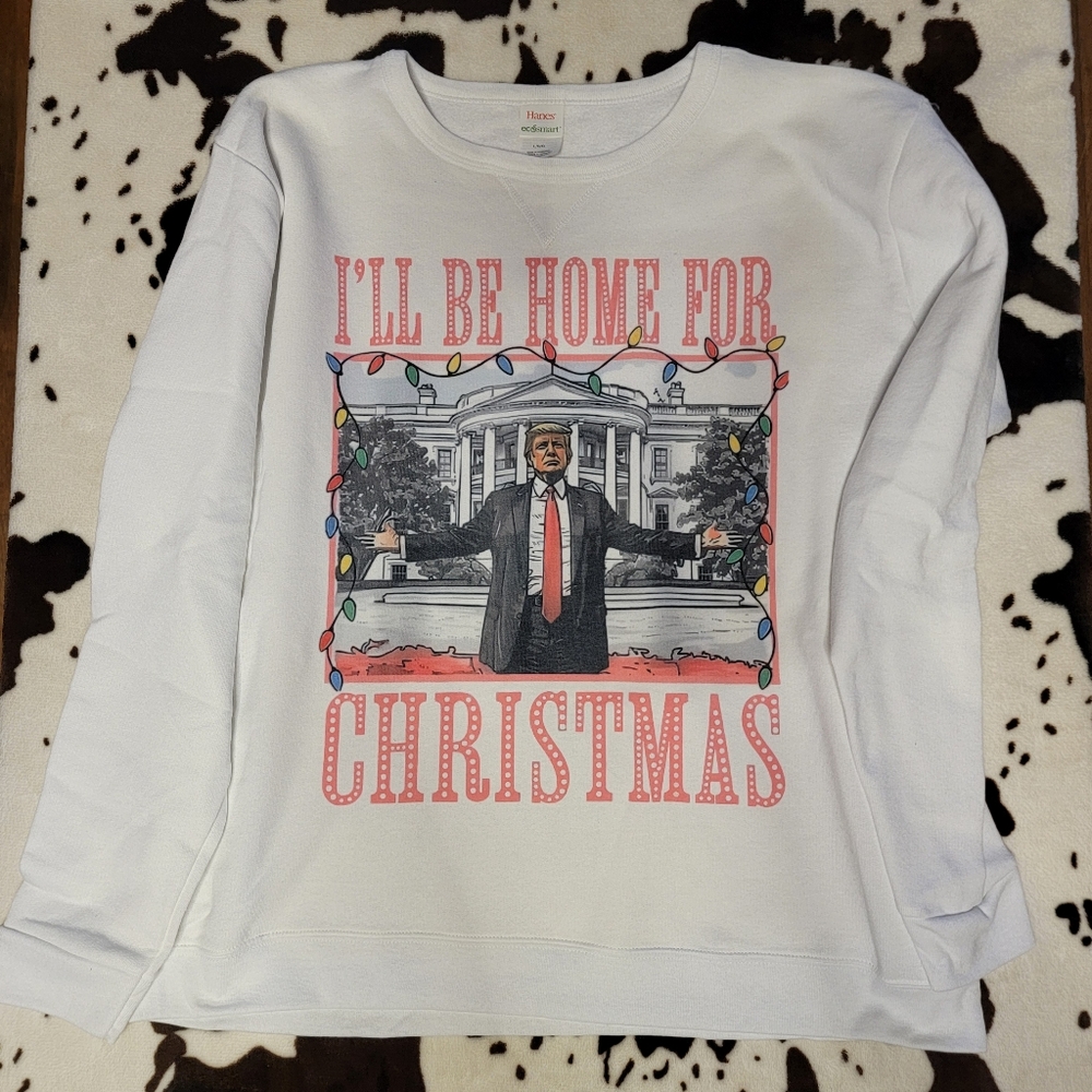 Trump Christmas Pink White Crewneck Sweatshirt - Picture 6 of 7